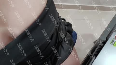 Belly online show from April 28, 1:59 am