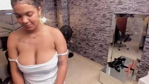 Belly online show from November 8, 4:18 pm