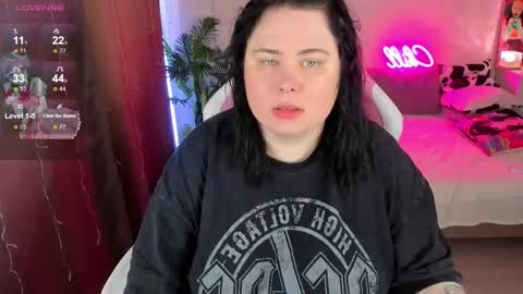 LinaBoo online show from November 7, 1:00 pm