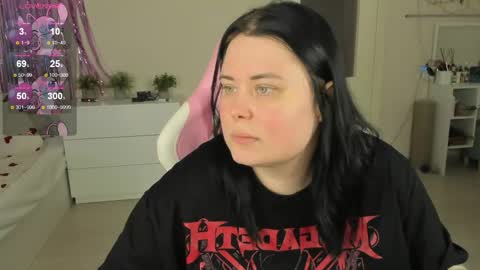 LinaBoo online show from June 1, 1:57 pm