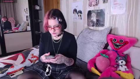 Viki online show from November 13, 3:22 pm