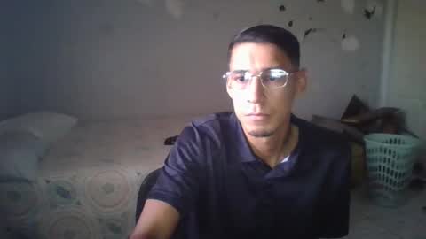 Snapshot of belz2346 chatting on September 25, 4:43 pm belz2346 online show from September 25, 4:43 pm