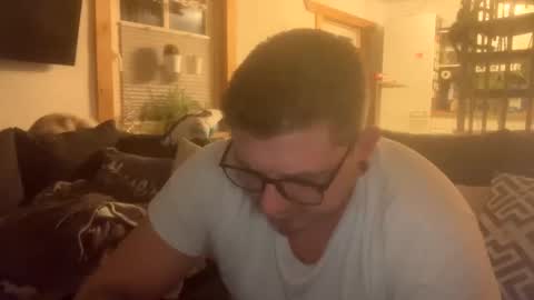 Snapshot of ben_big69 chatting on February 10, 7:28 pm ben_big69 online show from February 10, 7:28 pm