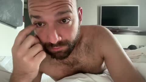 Ben N. online show from May 11, 9:26 am