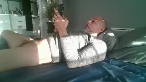 Snapshot of benbare13 chatting on January 13, 3:47 pm benbare13 online show from January 13, 3:47 pm