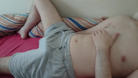 Snapshot of bencamjp chatting on September 27, 10:59 pm Ben online show from September 27, 10:59 pm