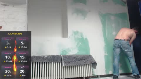 Snapshot of bencrow chatting on January 16, 7:51 pm Bencrow online show from January 16, 7:51 pm