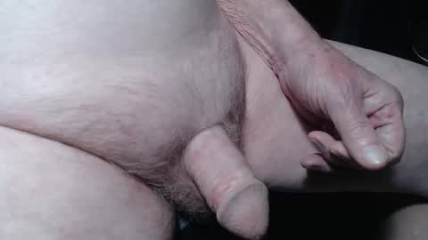 Snapshot of bender41 chatting on October 20, 4:24 am bender41 online show from October 20, 4:24 am