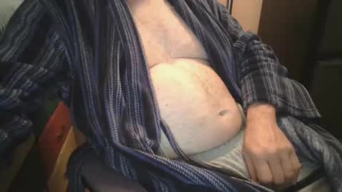 Snapshot of bendrinkin chatting on October 23, 10:25 am bendrinkin online show from October 23, 10:25 am