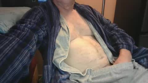 Snapshot of bendrinkin chatting on October 26, 10:10 am bendrinkin online show from October 26, 10:10 am