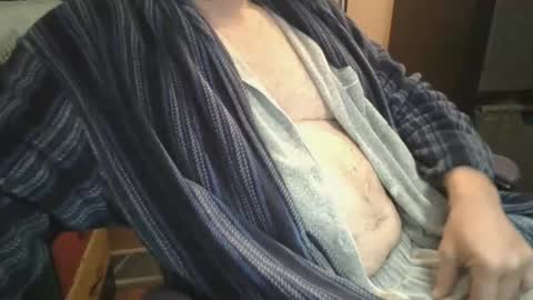 Snapshot of bendrinkin chatting on November 9, 10:13 am bendrinkin online show from November 9, 10:13 am