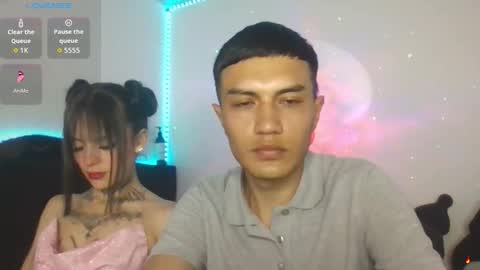 Snapshot of bengie_durand chatting on November 25, 11:05 pm Tiffany and Bengie online show from November 25, 11:05 pm