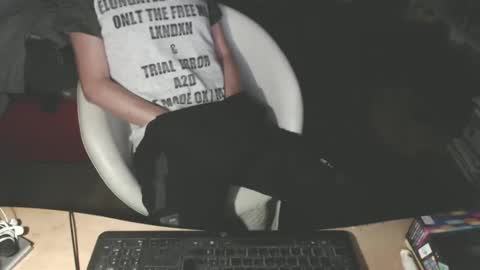 Snapshot of benijamin chatting on January 6, 11:31 pm benijamin online show from January 6, 11:31 pm