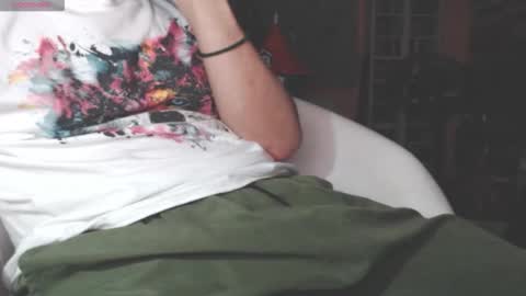 Snapshot of benijamin chatting on September 21, 8:54 pm benijamin online show from September 21, 8:54 pm