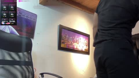 benjamincooperk online show from January 28, 8:04 am