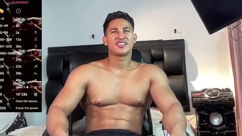 benjamincooperk online show from September 28, 11:43 pm