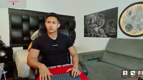 benjamincooperk online show from June 16, 5:32 am