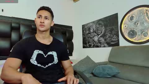 benjamincooperk online show from June 17, 3:53 am
