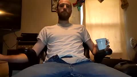 Snapshot of benjammin11311 chatting on December 10, 3:44 pm Benjammin online show from December 10, 3:44 pm