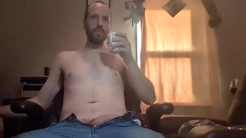 Snapshot of benjammin11311 chatting on February 10, 2:48 pm Benjammin online show from February 10, 2:48 pm