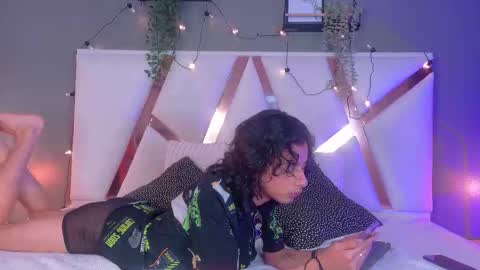 Snapshot of benjifiore_ chatting on October 14, 8:09 pm BENJI FIORE online show from October 14, 8:09 pm