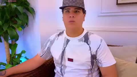 bennett_alejoo online show from July 28, 6:31 pm