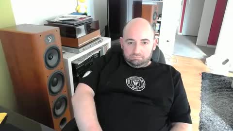 Snapshot of bennn54 chatting on February 24, 1:53 pm Ben online show from February 24, 1:53 pm