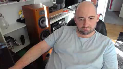 Snapshot of bennn54 chatting on November 22, 11:31 am Ben online show from November 22, 11:31 am