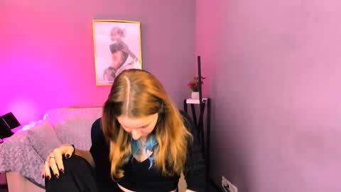 Snapshot of benny_duglas chatting on November 18, 1:04 pm Benny online show from November 18, 1:04 pm