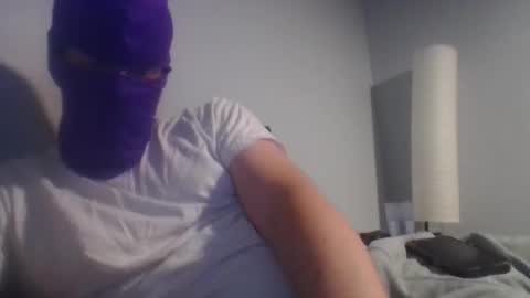 Snapshot of bennybueno chatting on May 24, 3:44 am bennybueno online show from May 24, 3:44 am