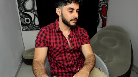 Snapshot of benpatrick69 chatting on December 21, 1:58 am ben online show from December 21, 1:58 am