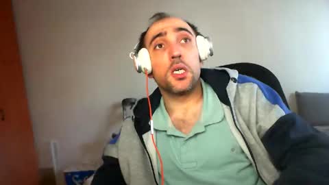 Snapshot of bentish chatting on January 25, 2:03 pm bentish online show from January 25, 2:03 pm