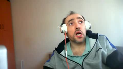 Snapshot of bentish chatting on January 27, 8:18 am bentish online show from January 27, 8:18 am