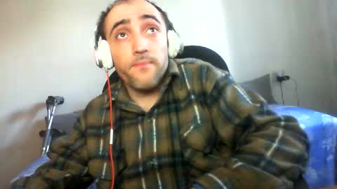 bentish online show from December 19, 11:17 am