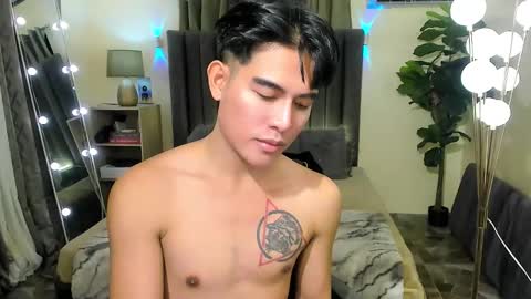 Snapshot of bentlyfuck chatting on November 7, 11:05 pm bentlyfuck online show from November 7, 11:05 pm