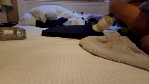 Snapshot of bentpilot chatting on December 19, 11:45 pm bentpilot online show from December 19, 11:45 pm