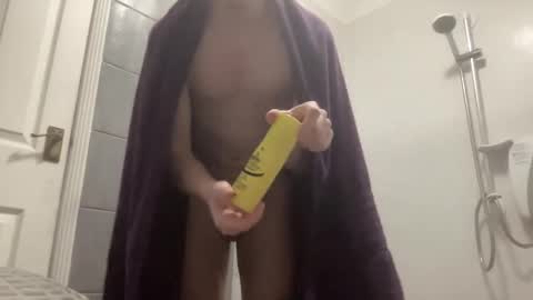 READ MY BIO ---  --- READ MY BIO online show from December 1, 9:42 pm