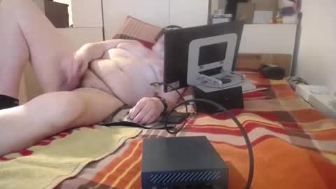 Snapshot of berlinerbaer1963 chatting on October 3, 7:00 pm berlinerbaer1963 online show from October 3, 7:00 pm