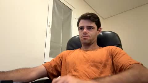 Snapshot of berltex chatting on November 18, 7:35 am Berltex online show from November 18, 7:35 am