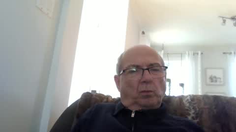 bernard1102 online show from March 1, 2:41 pm