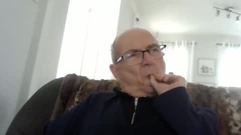 bernard1102 online show from April 10, 1:27 pm