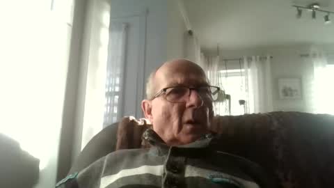 bernard1102 online show from April 14, 10:38 pm