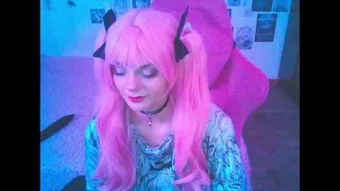 BerrieKitten online show from May 1, 10:47 pm
