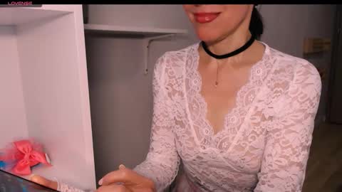 berry2024 online show from January 16, 8:18 am