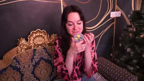 Violette online show from January 17, 7:02 am