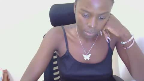 Juicey online show from March 17, 11:35 am