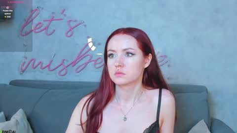 Snapshot of berta_kelly chatting on March 3, 7:14 am Berta online show from March 3, 7:14 am