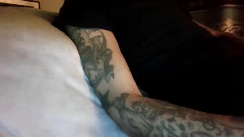 Snapshot of bertdollaz757 chatting on October 24, 3:58 am ToxicPipe757 online show from October 24, 3:58 am