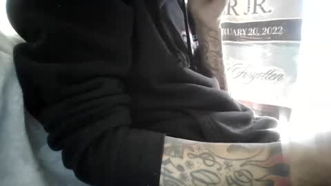 Snapshot of bertdollaz757 chatting on November 28, 3:36 pm ToxicPipe757 online show from November 28, 3:36 pm