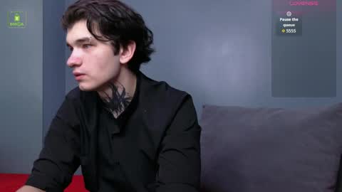 Snapshot of bertythompson chatting on April 3, 3:43 pm BERTY online show from April 3, 3:43 pm